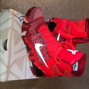 Nike Kobe 9 Christmas edition 2014